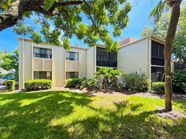 3284 S SEMORAN BOULEVARD 11, Orlando, FL 32822