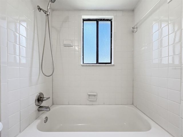 3284 S SEMORAN BOULEVARD 11, Orlando, FL 32822
