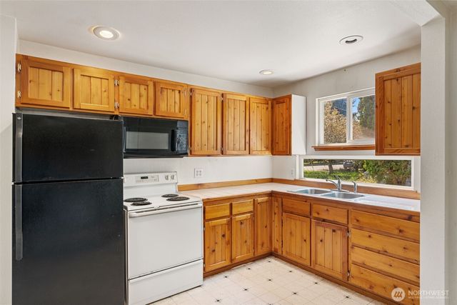 511 W 7th Street, Centralia, WA 98531