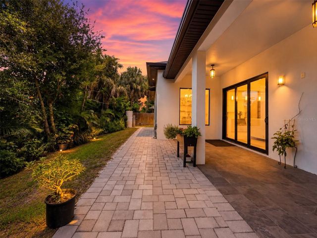 380 COWRY ROAD, Venice, FL 34293
