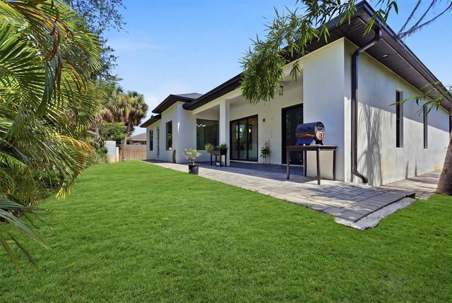 380 COWRY ROAD, Venice, FL 34293