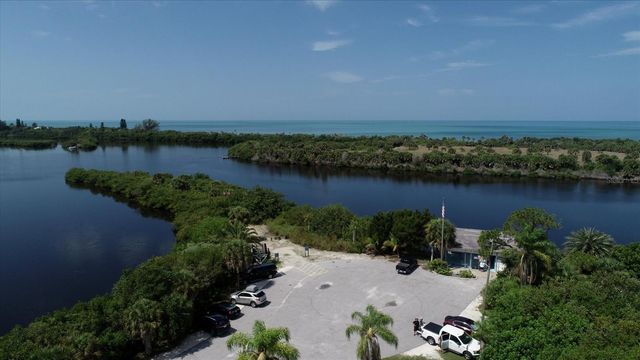 380 COWRY ROAD, Venice, FL 34293