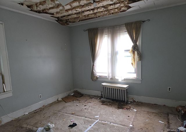 1844 Browning Street, North Baldwin, NY 11510
