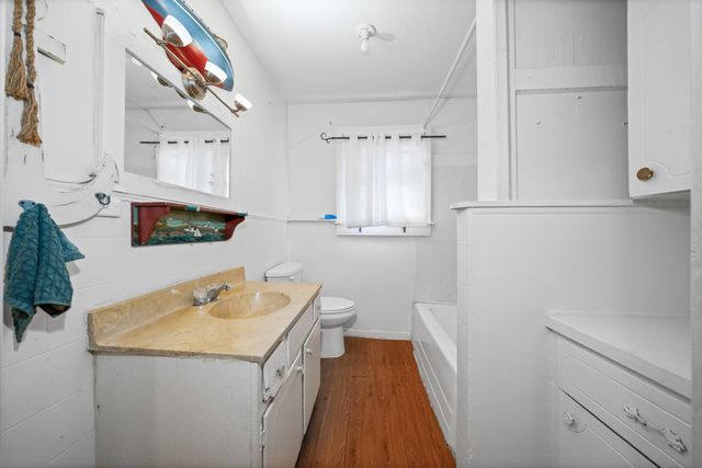 214 N Preston Street, Whitney, TX 76692