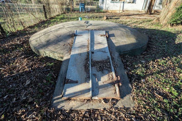 214 N Preston Street, Whitney, TX 76692