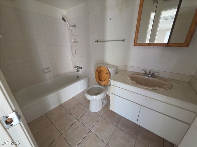 7275 Bridgeview Avenue, Las Vegas, NV 89147