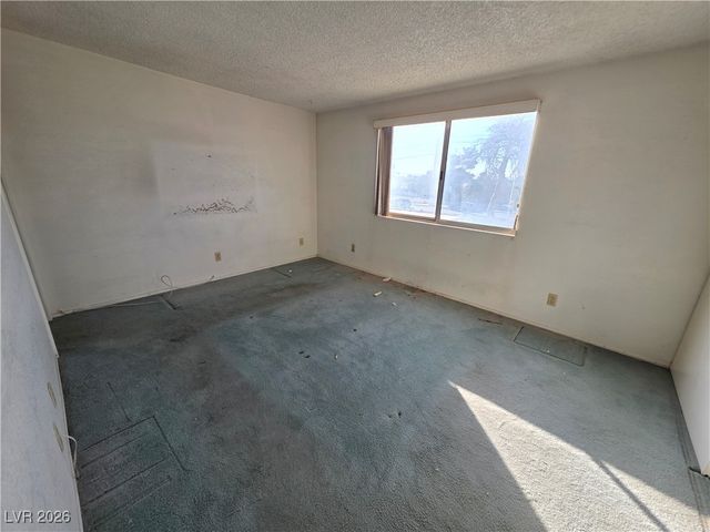 7275 Bridgeview Avenue, Las Vegas, NV 89147