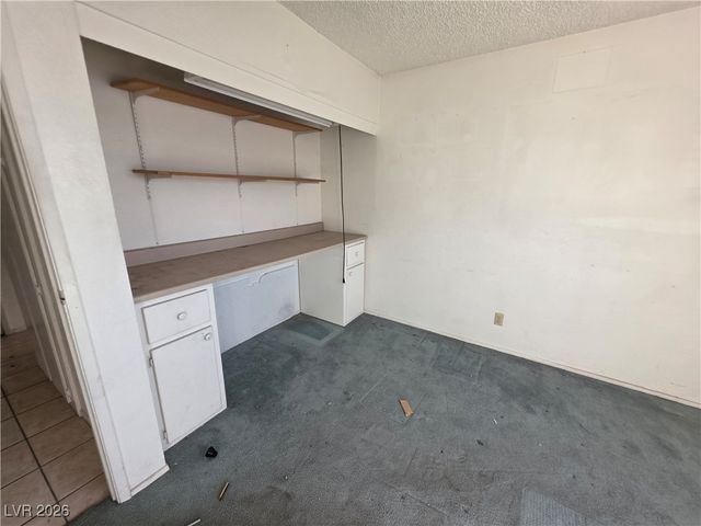 7275 Bridgeview Avenue, Las Vegas, NV 89147