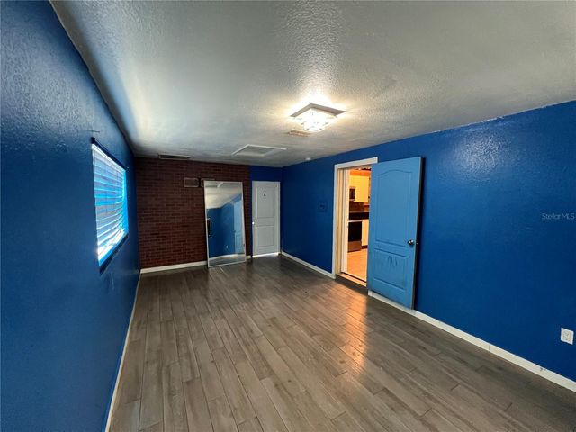 1724 RILEY AVENUE, Orlando, FL 32805