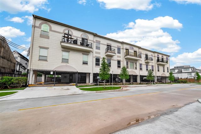 5801 Winsome Lane 202, Houston, TX 77057