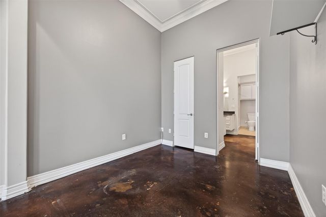 5801 Winsome Lane 202, Houston, TX 77057