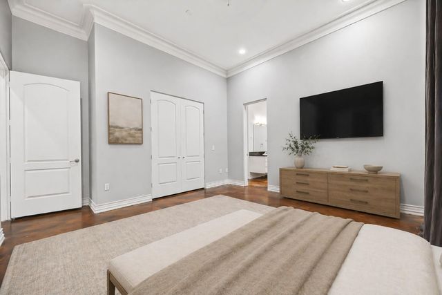5801 Winsome Lane 202, Houston, TX 77057