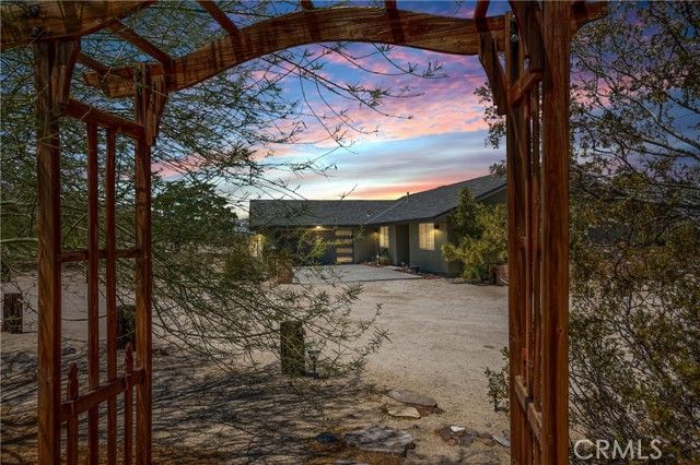 68054 Sullivan Road, Twentynine Palms, CA 92277