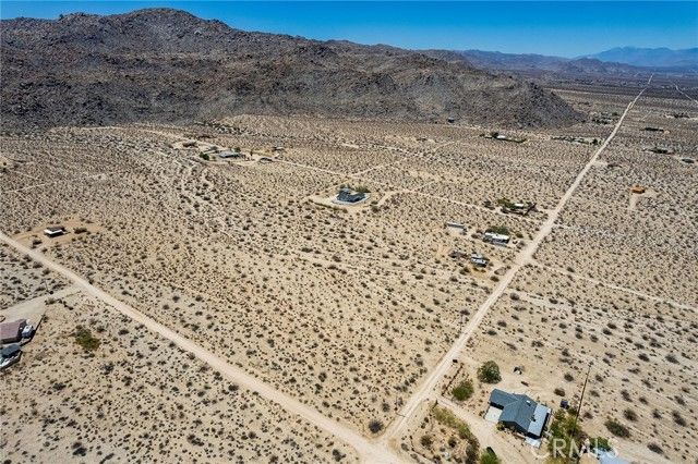 68054 Sullivan Road, Twentynine Palms, CA 92277