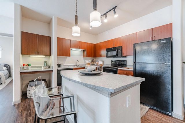 12800 Center Lake DR 00531, Austin, TX 78753