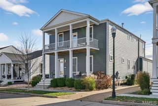 3341 Simeon Bunker Street, St Charles, MO 63301