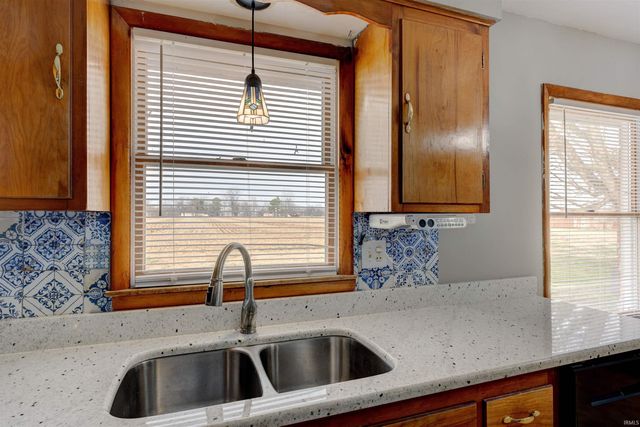 4562 W County Road 400 N, Richland, IN 47634