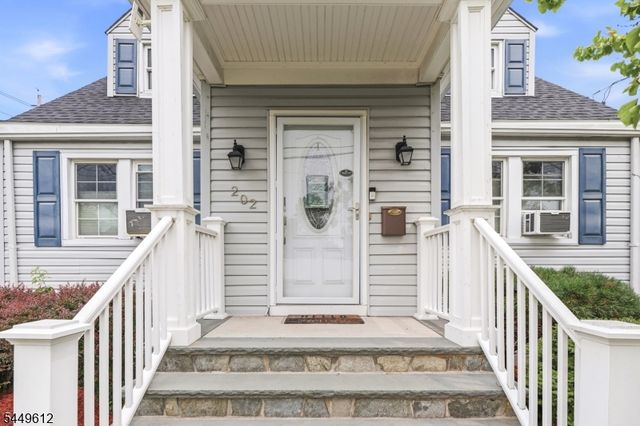 202 Lenox, Paterson City, NJ 07502