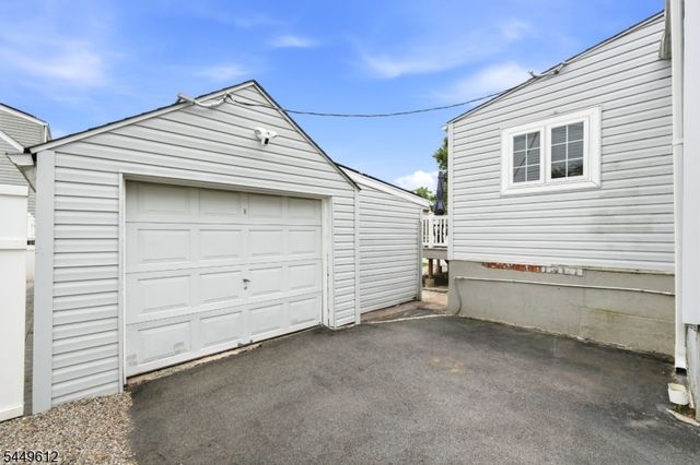 202 Lenox, Paterson City, NJ 07502
