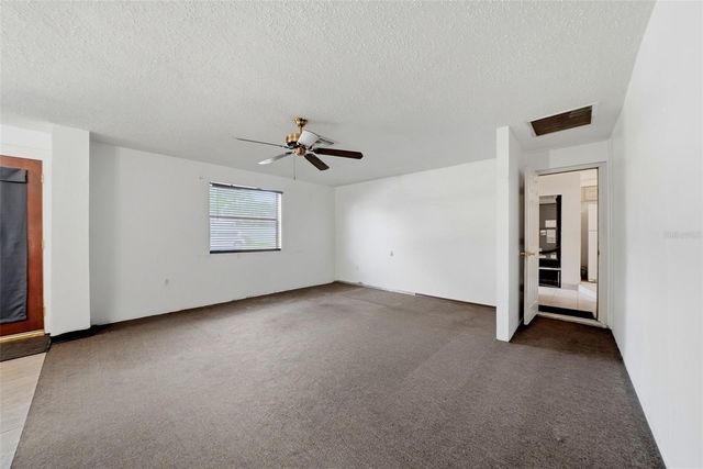 3133 BAY LANE, Clearwater, FL 33759