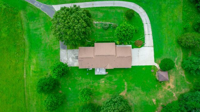 10245 Snow Hill Road, Ooltewah, TN 37363