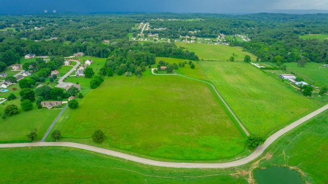 10245 Snow Hill Road, Ooltewah, TN 37363