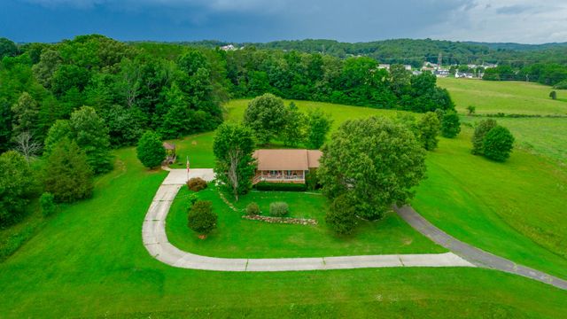 10245 Snow Hill Road, Ooltewah, TN 37363