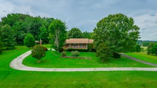 10245 Snow Hill Road, Ooltewah, TN 37363
