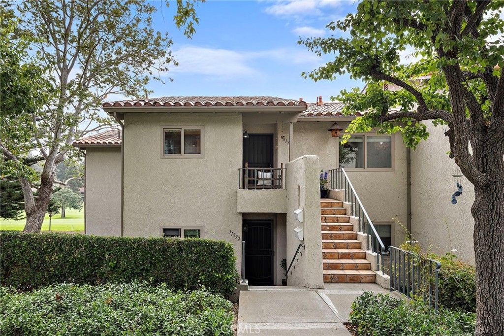 Image 1 of property listing at 31594 W Nine, Laguna Niguel, CA 92677