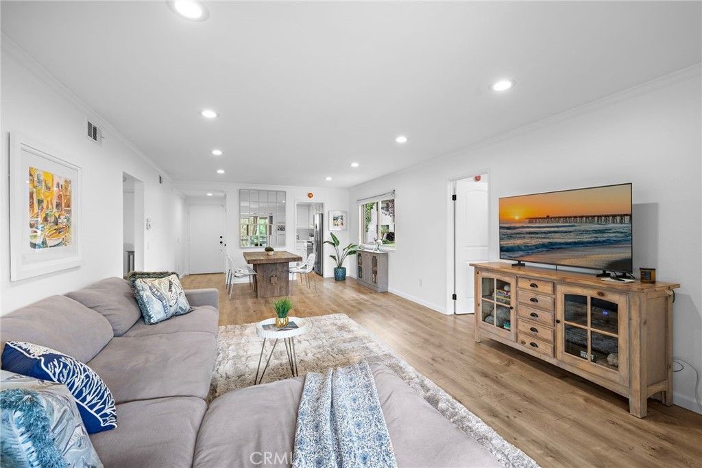 Image 3 of property listing at 31594 W Nine, Laguna Niguel, CA 92677