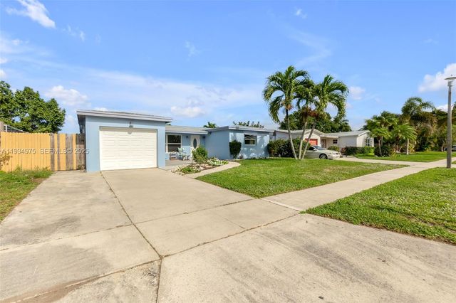 6945 NW 8th Ct, Margate, FL 33063