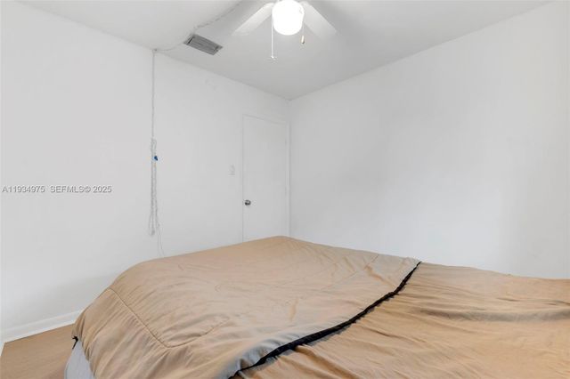 6945 NW 8th Ct, Margate, FL 33063