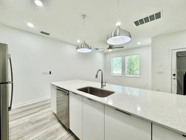 2108 E 22ND AVENUE 3, Tampa, FL 33605