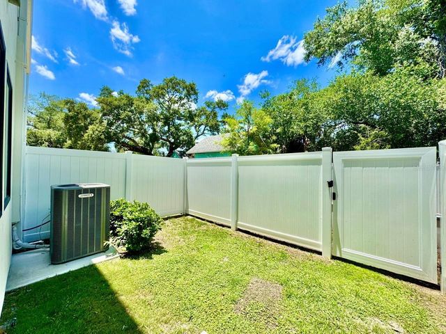 2108 E 22ND AVENUE 3, Tampa, FL 33605