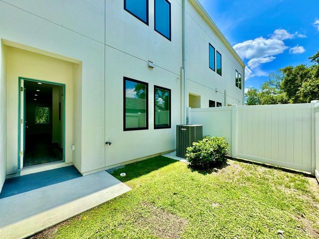 2108 E 22ND AVENUE 3, Tampa, FL 33605