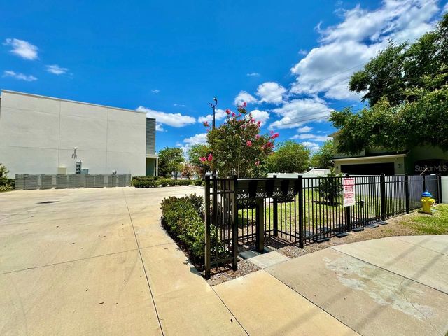 2108 E 22ND AVENUE 3, Tampa, FL 33605