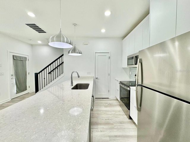 2108 E 22ND AVENUE 3, Tampa, FL 33605