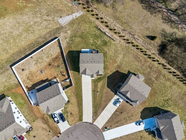 113 Model Ct, Columbia, TN 38401