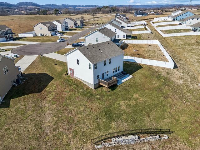 113 Model Ct, Columbia, TN 38401