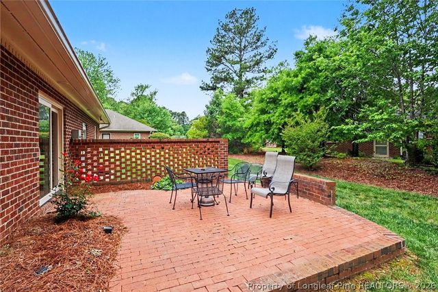 1004 Wentworth Court, Sanford, NC 27330