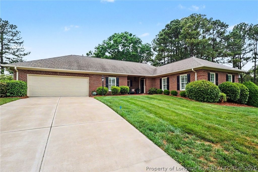 1004 Wentworth Court, Sanford, NC 27330 — photo 4