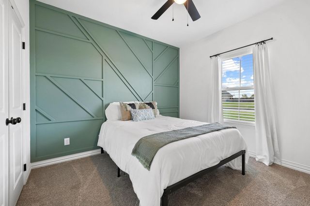 121 Chisolm Trail, Pottsboro, TX 75076