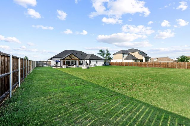 121 Chisolm Trail, Pottsboro, TX 75076