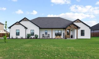 121 Chisolm Trail, Pottsboro, TX 75076