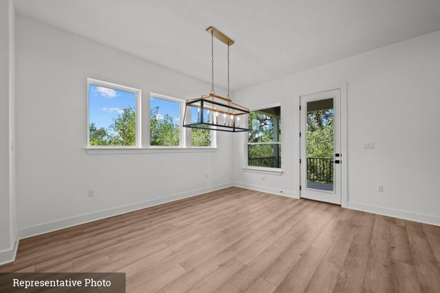 124 Rees Landing RD, Spicewood, TX 78669