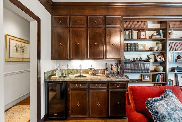 1 Armistead Road, Little Rock, AR 72207