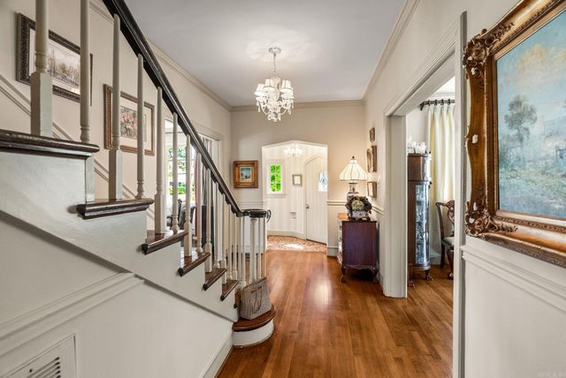 1 Armistead Road, Little Rock, AR 72207