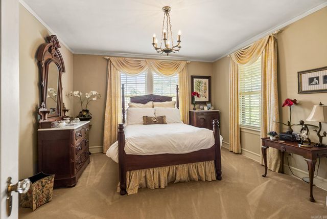 1 Armistead Road, Little Rock, AR 72207