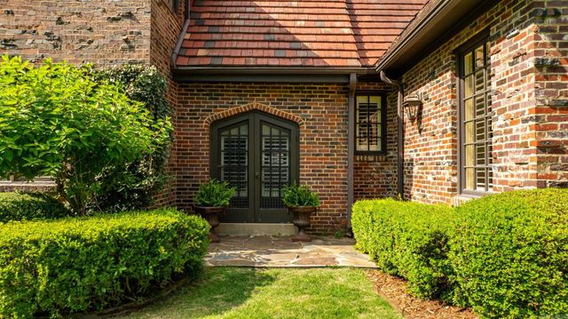 1 Armistead Road, Little Rock, AR 72207