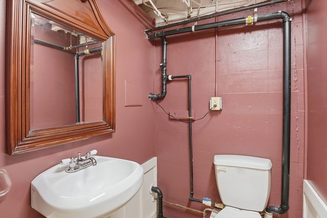 2055 Allen Street, Springfield, MA 01118